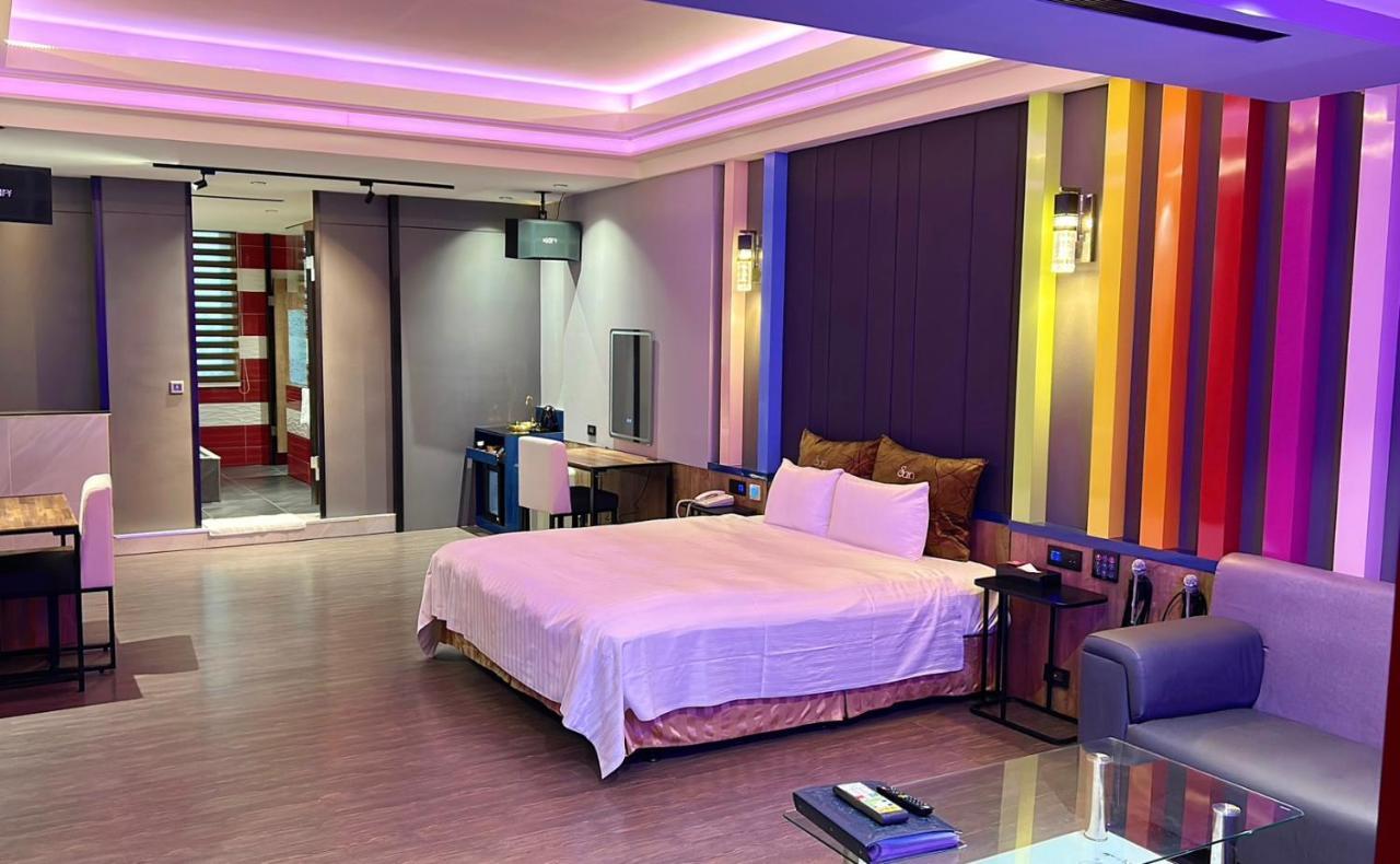 Soho Motel Taoyuan Exterior foto